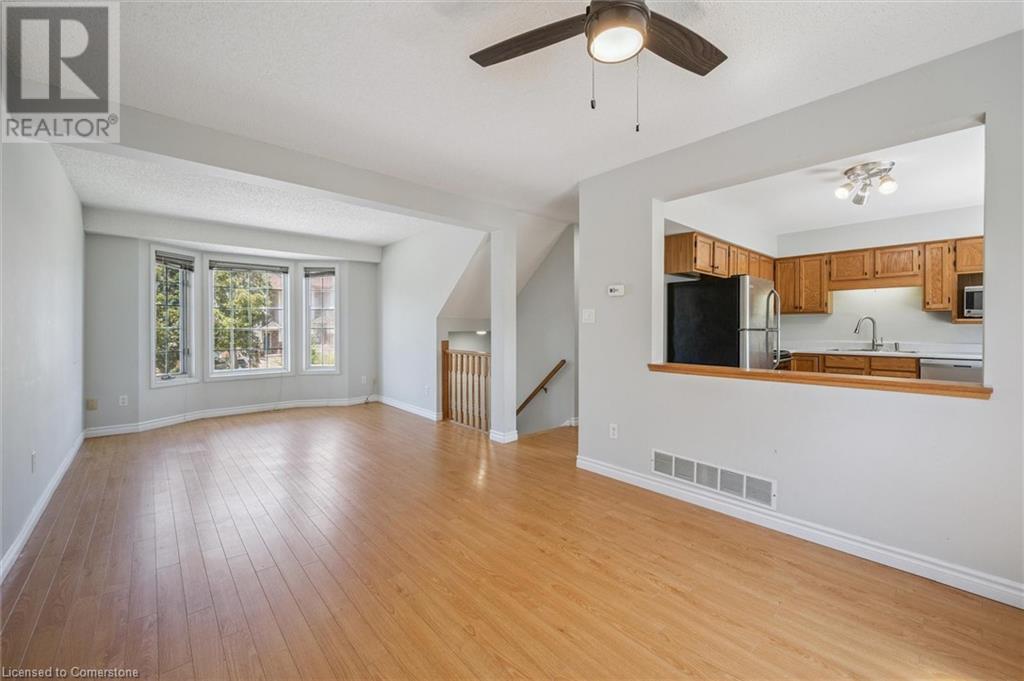 Property at 641 GRANGE Crescent image 5
