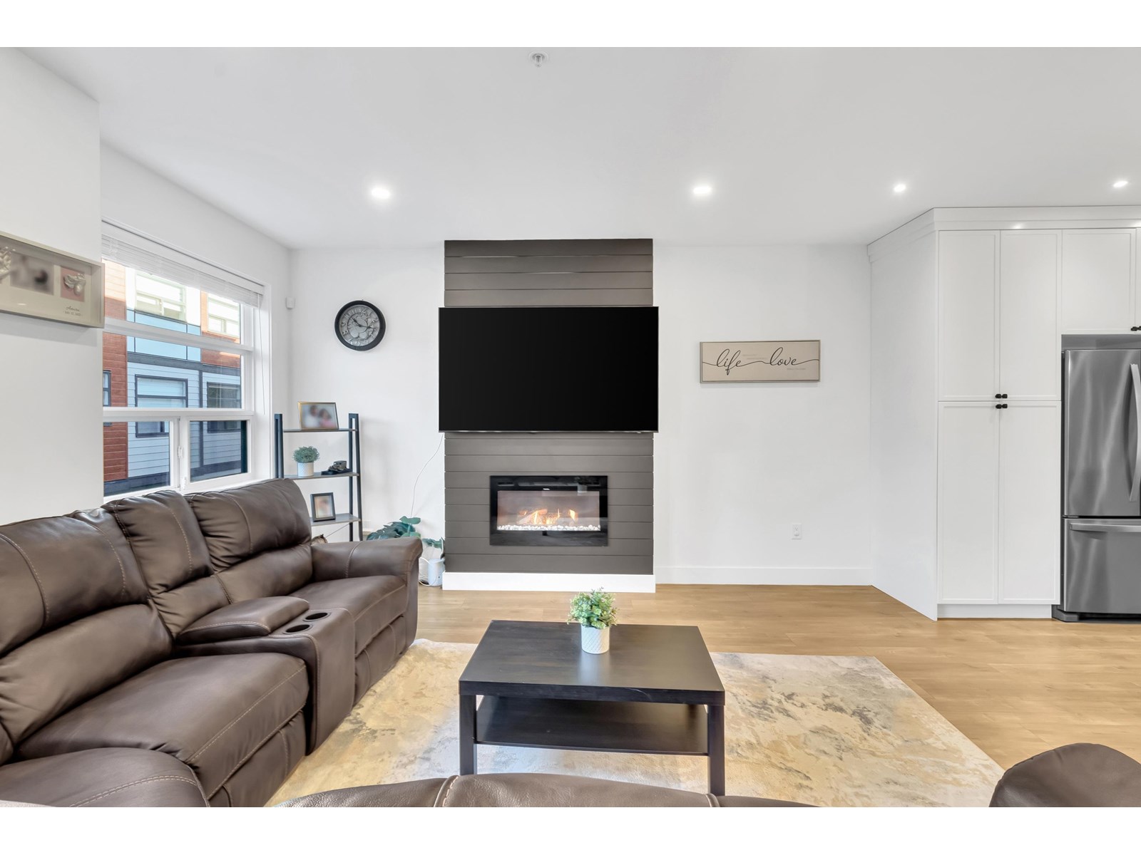 4 32970 Tunbridge Avenue, Mission, British Columbia V2V 6X9 - Photo 8 - R3028228