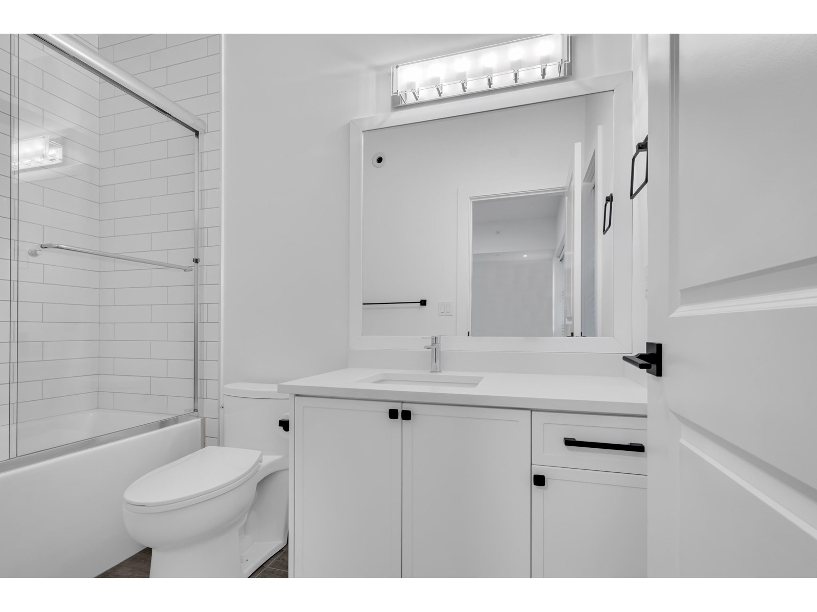 4 32970 Tunbridge Avenue, Mission, British Columbia V2V 6X9 - Photo 21 - R3028228