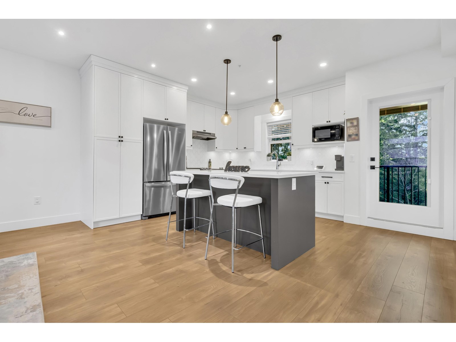 4 32970 Tunbridge Avenue, Mission, British Columbia V2V 6X9 - Photo 5 - R3028228