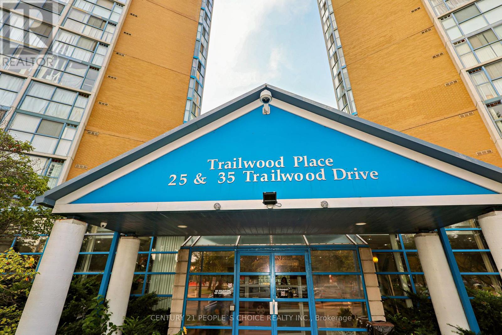 411 - 35 Trailwood Drive, Mississauga, Ontario  L4Z 3K9 - Photo 2 - W12296006