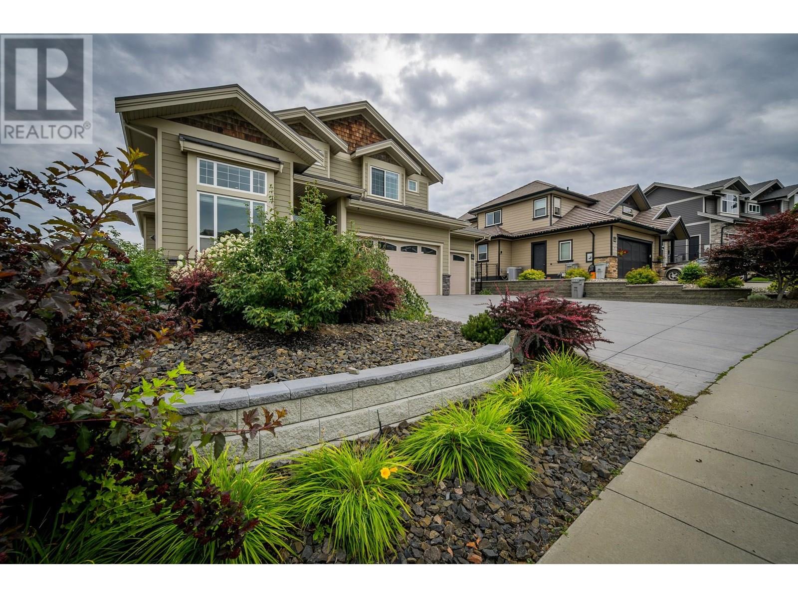 Property at 351 Fernie Place image 5