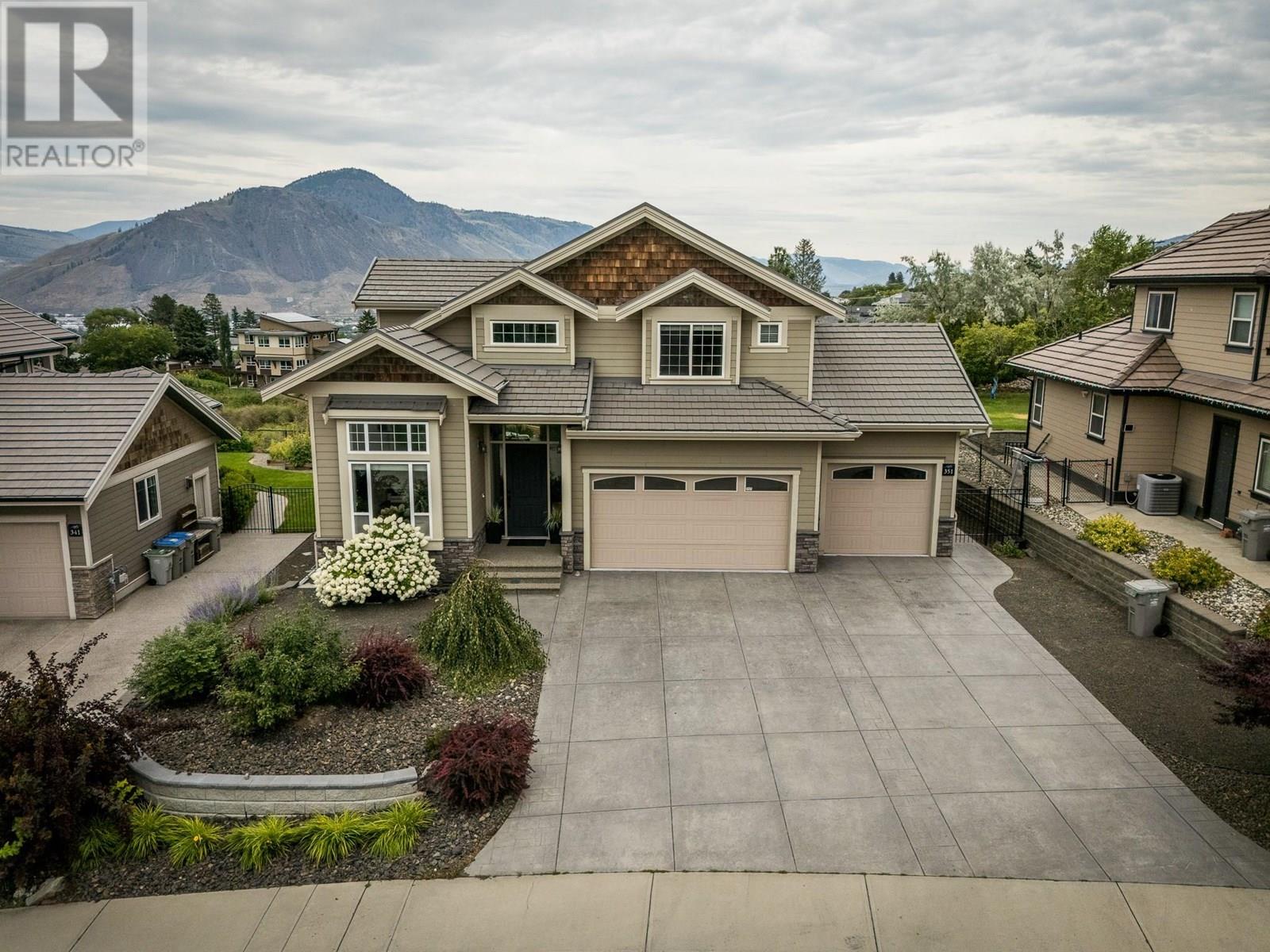 Property at 351 Fernie Place image 1