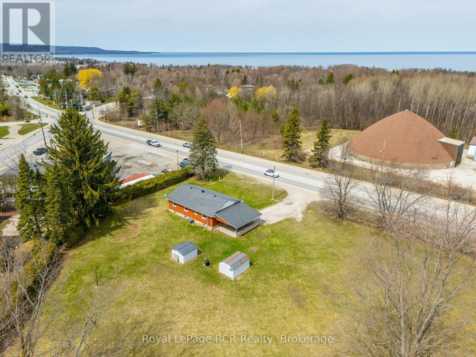 456 Sykes Street S, Meaford, Ontario  N4L 1C6 - Photo 5 - X12108166