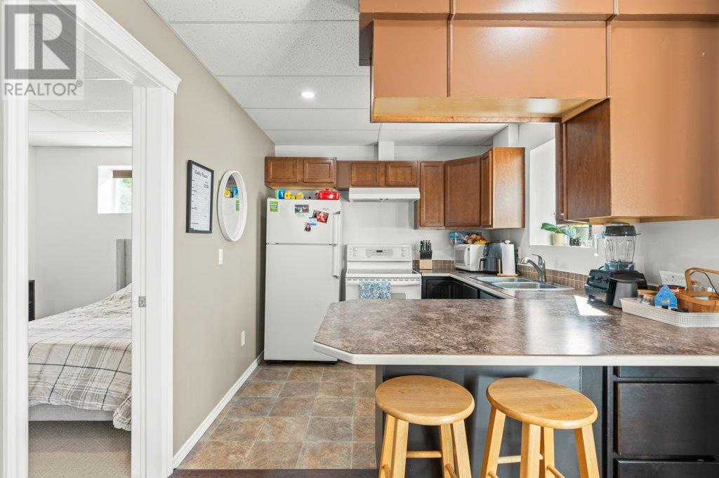 148 Fenwick Road, Vernon, British Columbia  V1B 2V6 - Photo 40 - 10355129