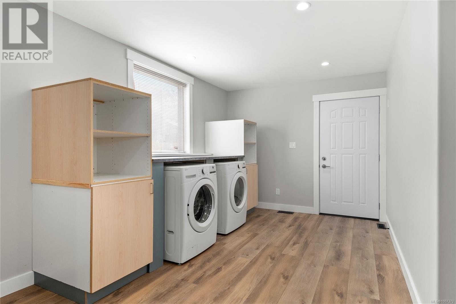 560 4th St, Courtenay, British Columbia  V9H 1H2 - Photo 24 - 1007372