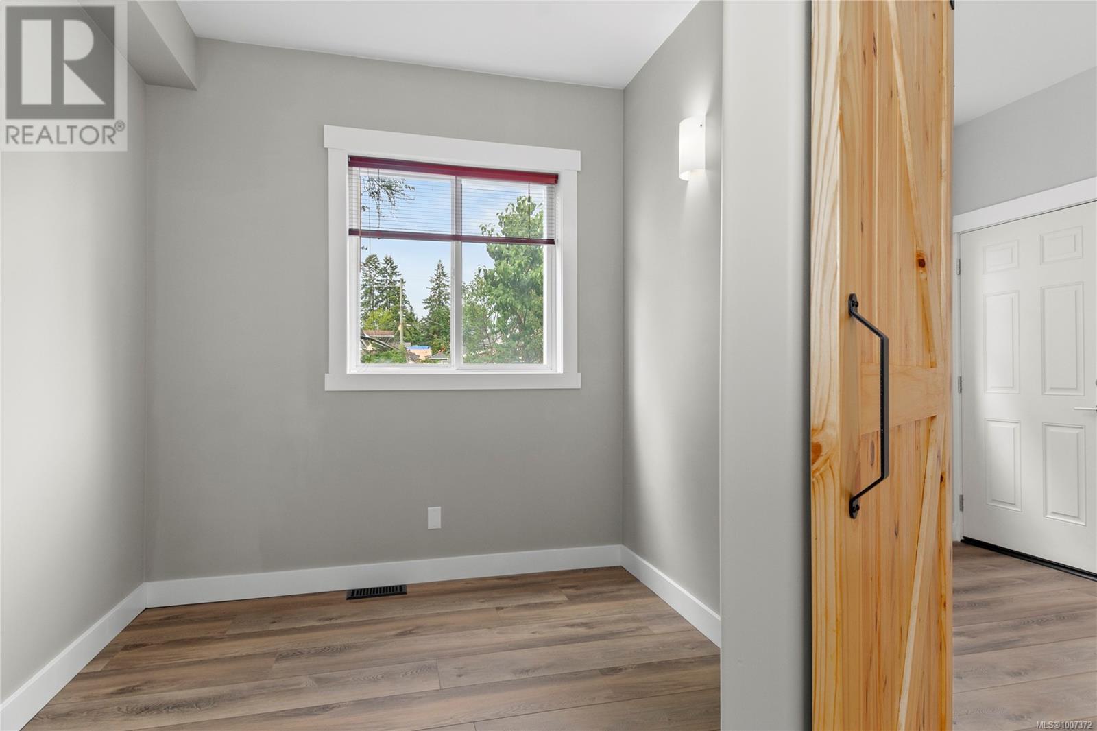 560 4th St, Courtenay, British Columbia  V9H 1H2 - Photo 14 - 1007372