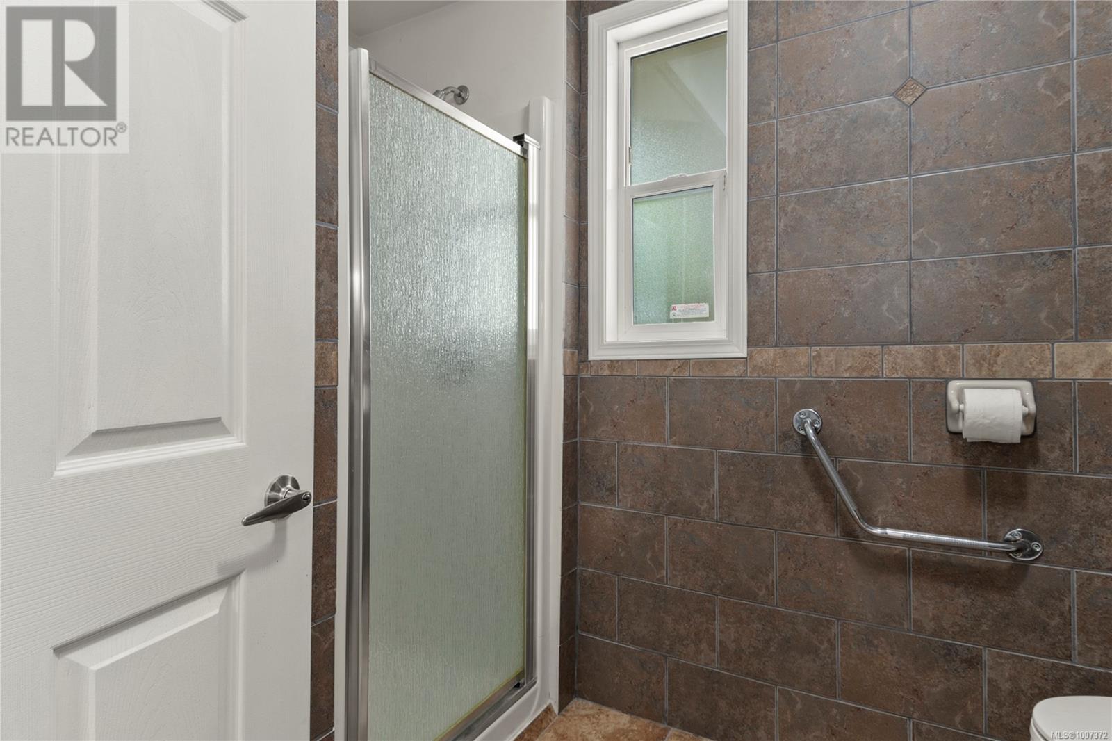 560 4th St, Courtenay, British Columbia  V9H 1H2 - Photo 20 - 1007372