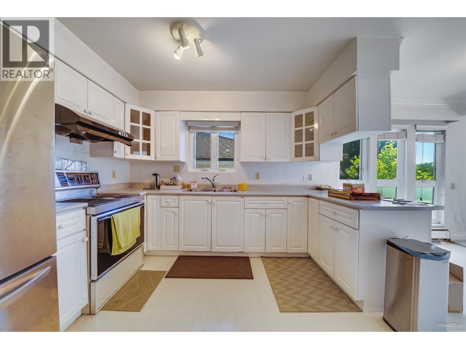 7791 Sparbrook Crescent, Vancouver, British Columbia  V5S 3K3 - Photo 8 - R3026114