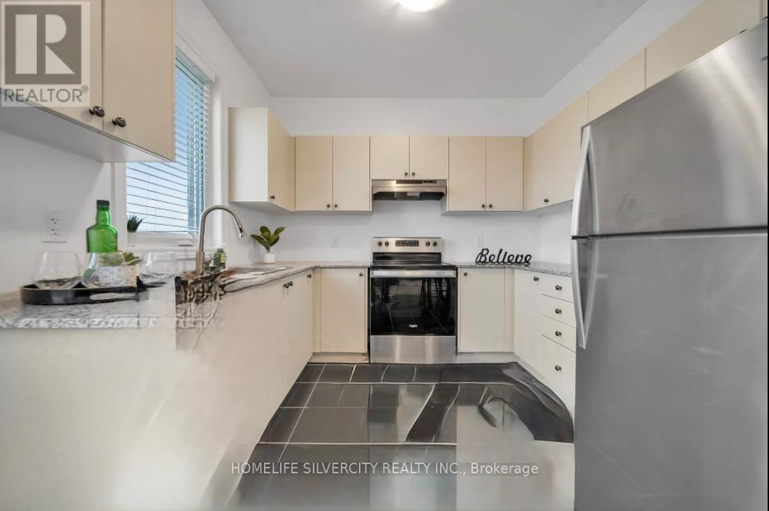 32 Mackenzie Street, Southgate, Ontario N0C 1B0 - Photo 11 - X12295334