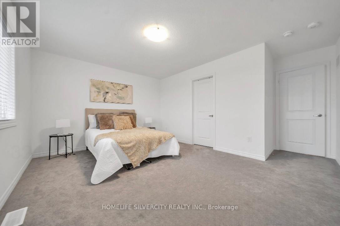 32 Mackenzie Street, Southgate, Ontario N0C 1B0 - Photo 20 - X12295334