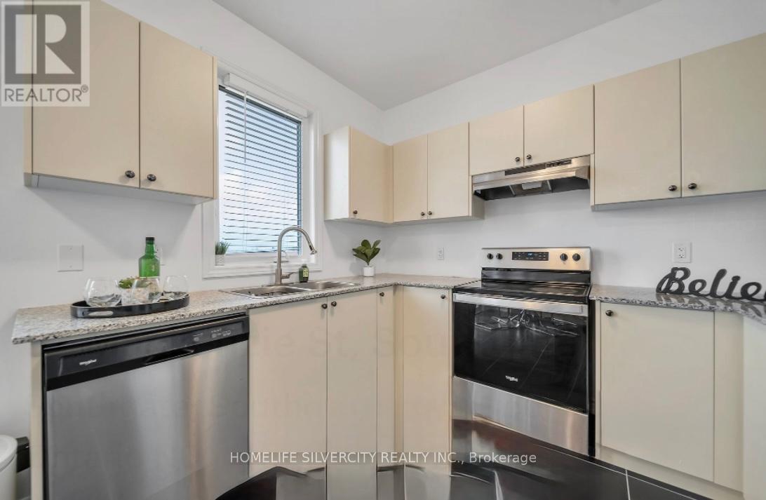 32 Mackenzie Street, Southgate, Ontario N0C 1B0 - Photo 13 - X12295334