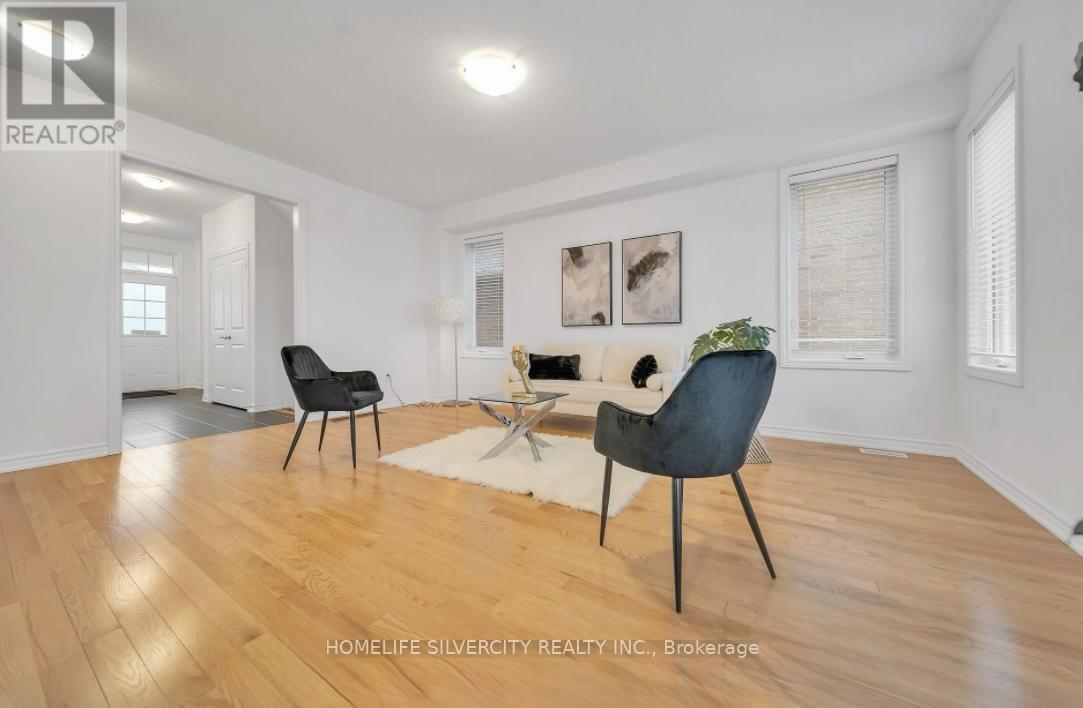 32 Mackenzie Street, Southgate, Ontario N0C 1B0 - Photo 6 - X12295334