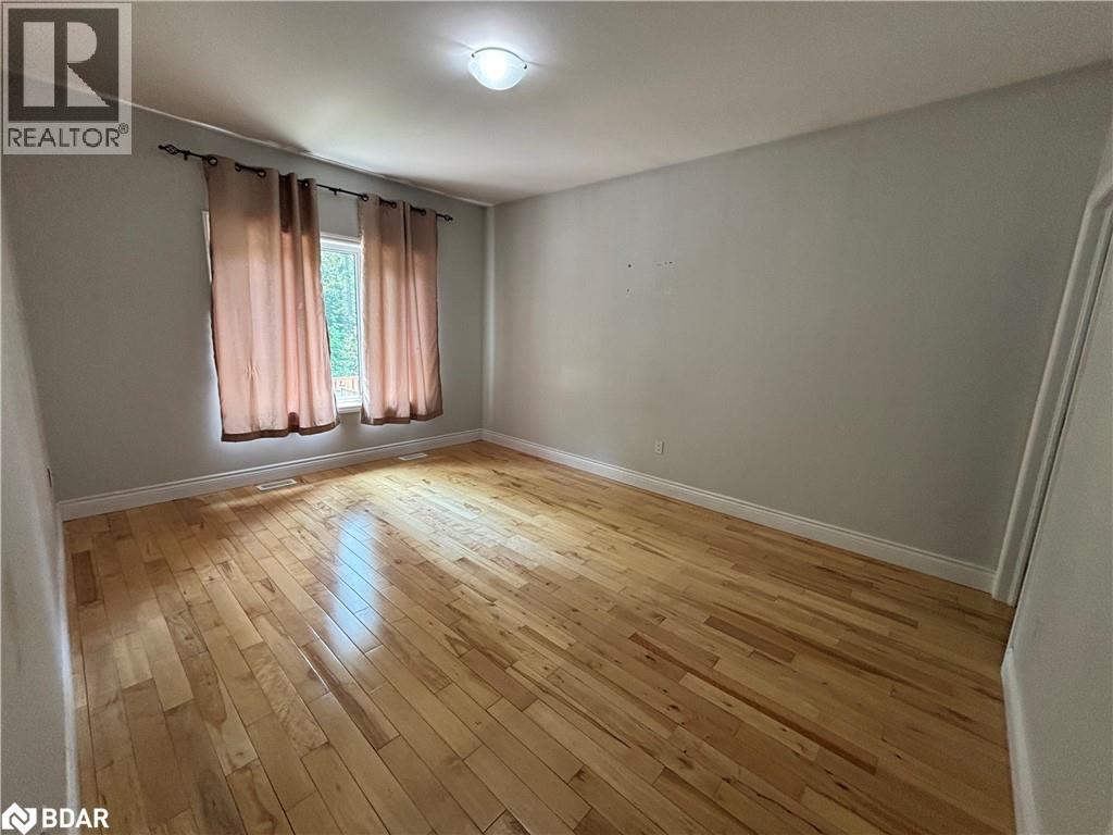 211 Thelma Avenue, North Bay, Ontario P1A 4M9 - Photo 7 - 40753000