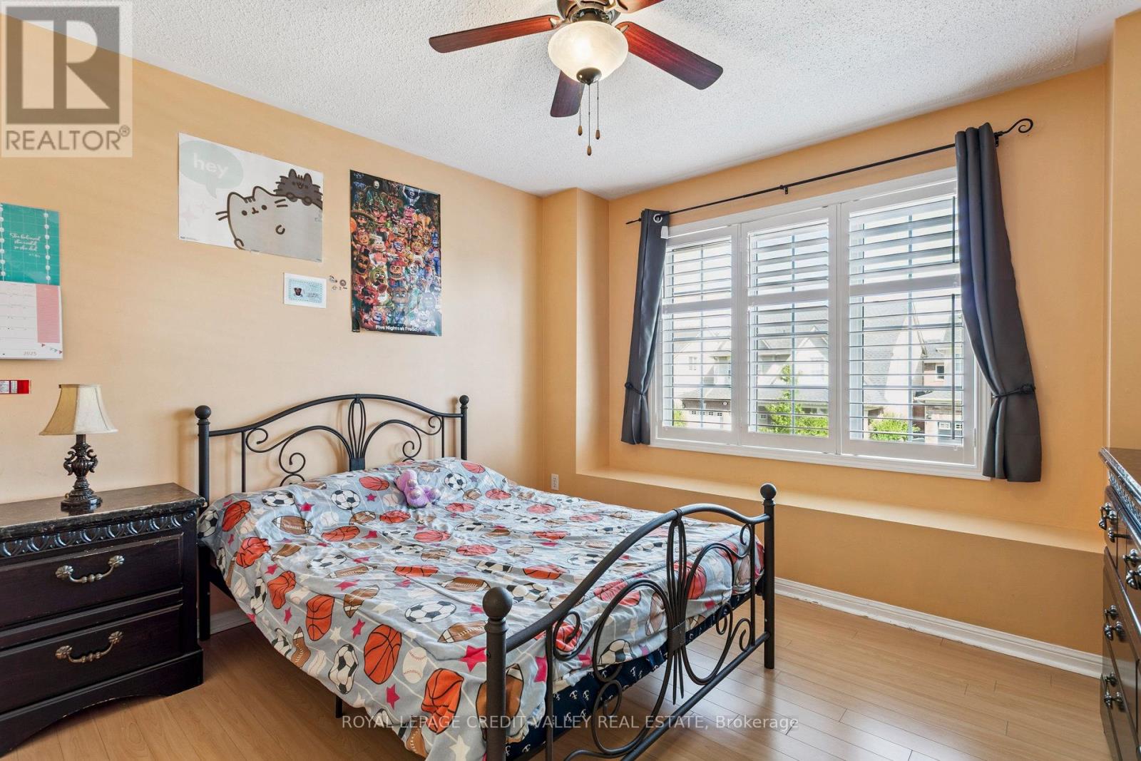 4 Mendoza Drive, Brampton (Fletcher's Meadow), Ontario  L7A 3M3 - Photo 24 - W12296053
