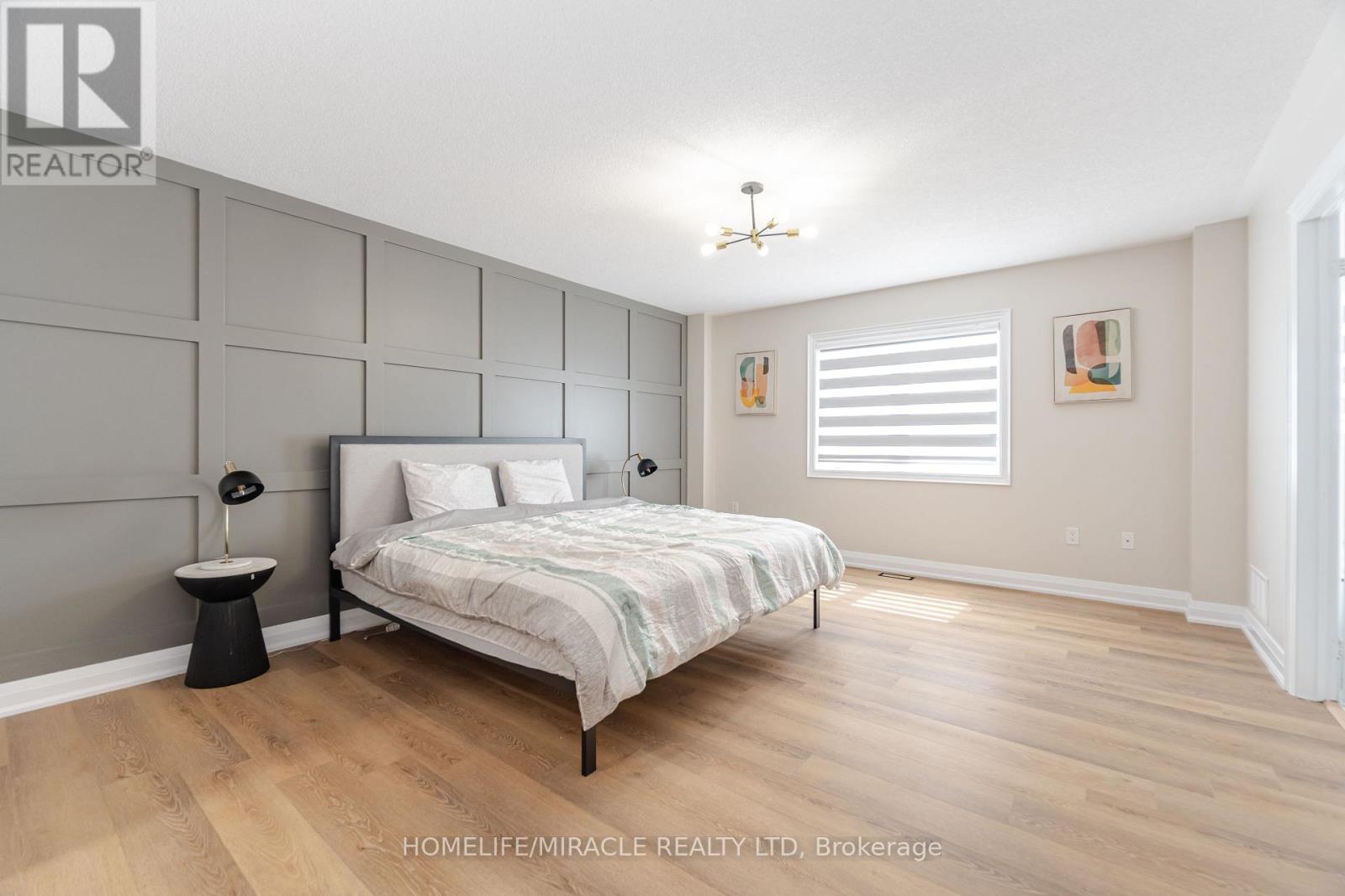 28 Sussexvale Drive, Brampton, Ontario  L6R 3S1 - Photo 15 - W12296063