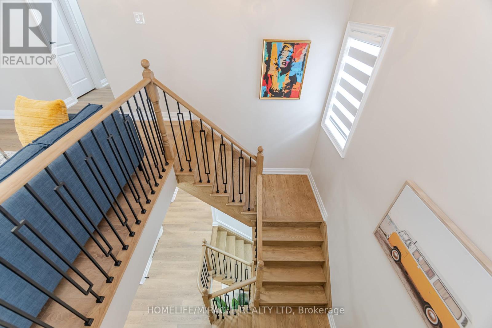 28 Sussexvale Drive, Brampton, Ontario  L6R 3S1 - Photo 25 - W12296063
