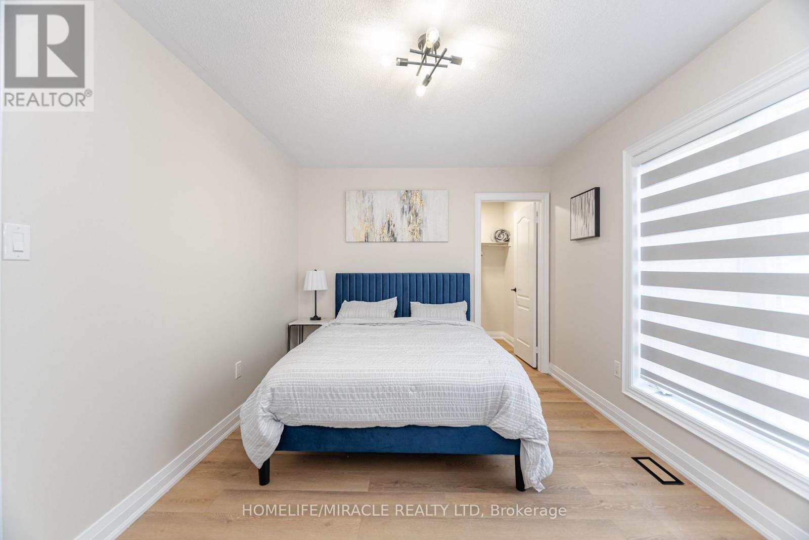 28 Sussexvale Drive, Brampton, Ontario  L6R 3S1 - Photo 32 - W12296063