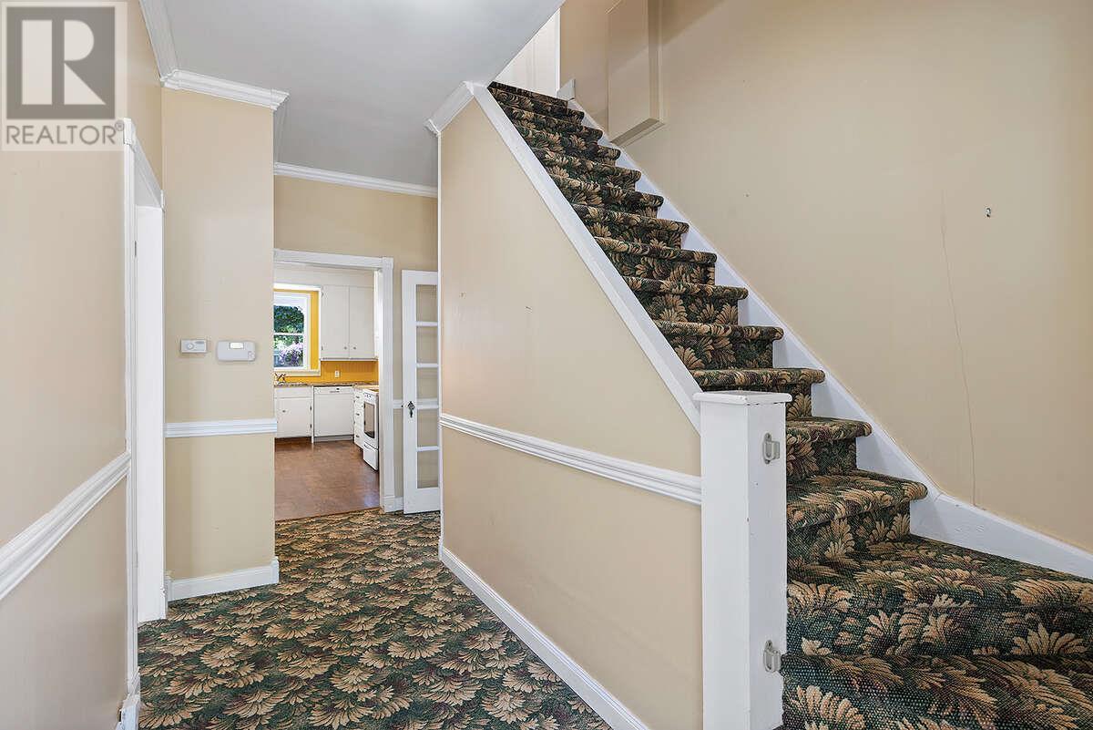 434 11th Avenue N, Creston, British Columbia  V0B 1G0 - Photo 17 - 10356673