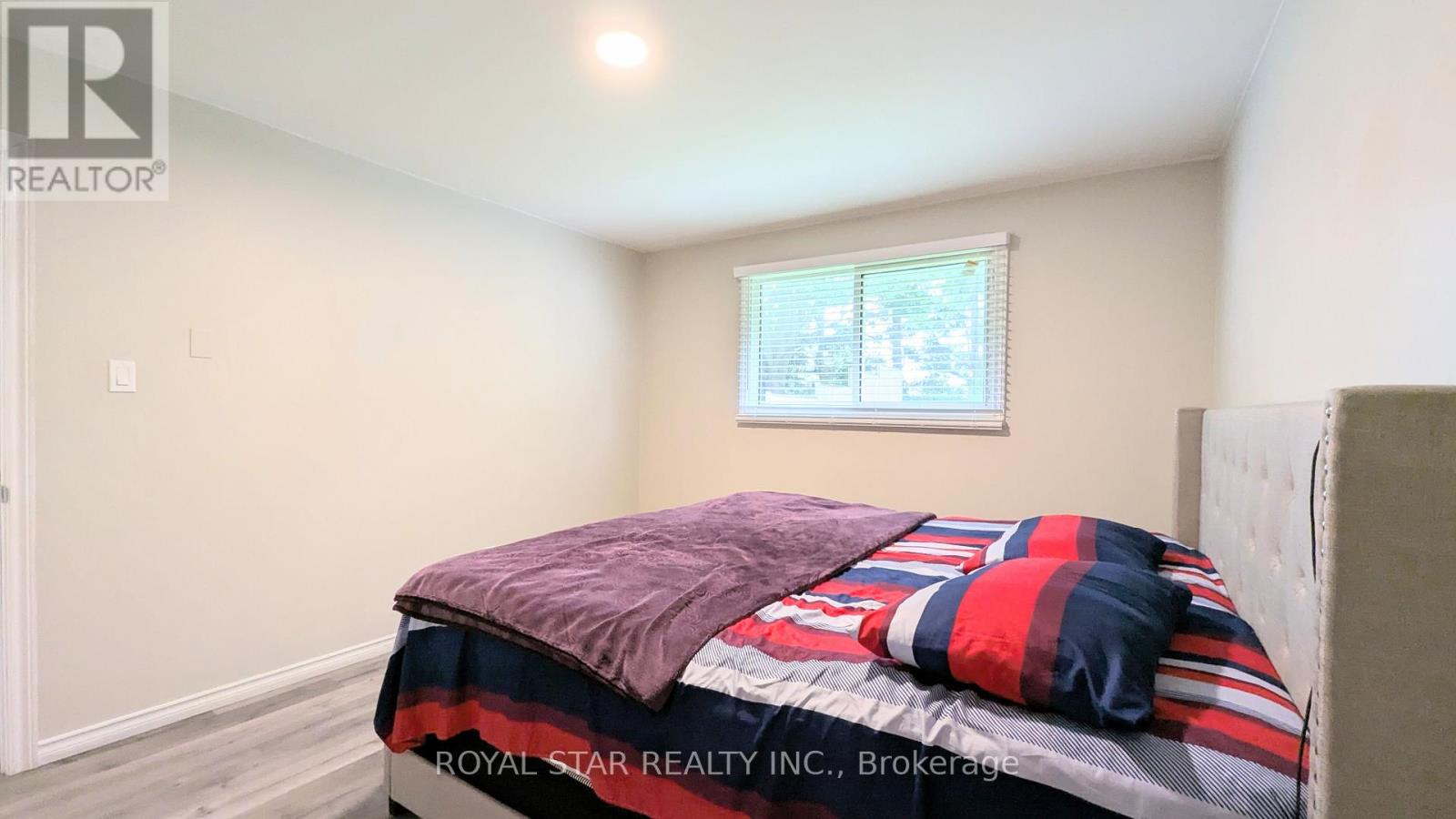 42 Witty Avenue, Ingersoll, Ontario  N5C 3P3 - Photo 11 - X12296074