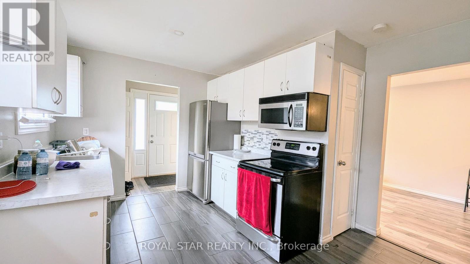 42 Witty Avenue, Ingersoll, Ontario  N5C 3P3 - Photo 17 - X12296074