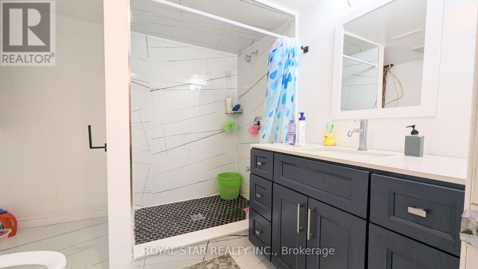42 Witty Avenue, Ingersoll, Ontario  N5C 3P3 - Photo 26 - X12296074