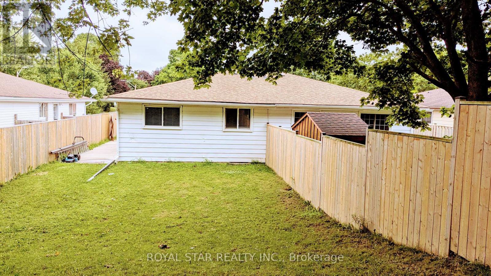 42 Witty Avenue, Ingersoll, Ontario  N5C 3P3 - Photo 31 - X12296074