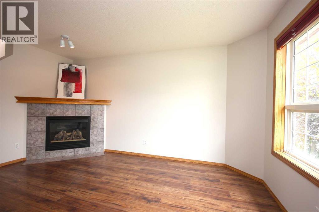 Property at 75 Coventry View NE image 5