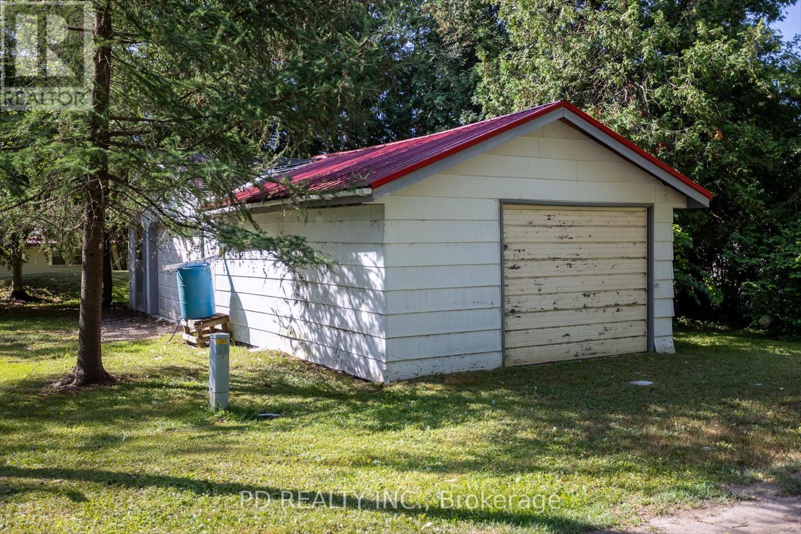 22 Evergreen Street, Kawartha Lakes, Ontario  K0L 2W0 - Photo 27 - X12175508
