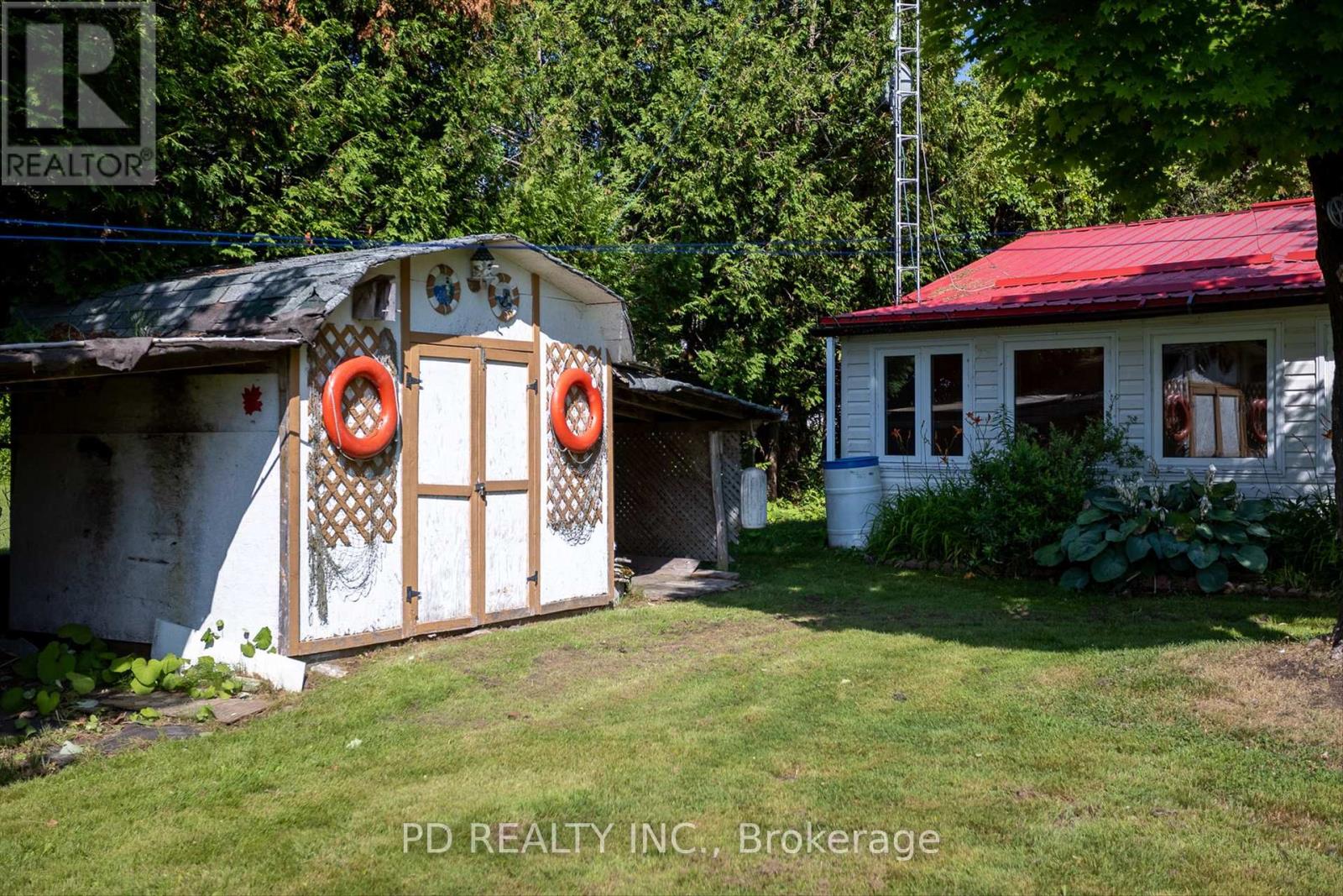 22 Evergreen Street, Kawartha Lakes, Ontario  K0L 2W0 - Photo 34 - X12175508