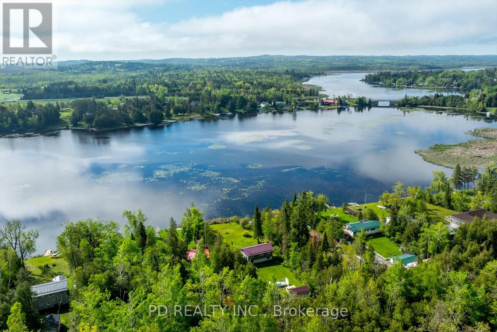 22 Evergreen Street, Kawartha Lakes, Ontario  K0L 2W0 - Photo 43 - X12175508