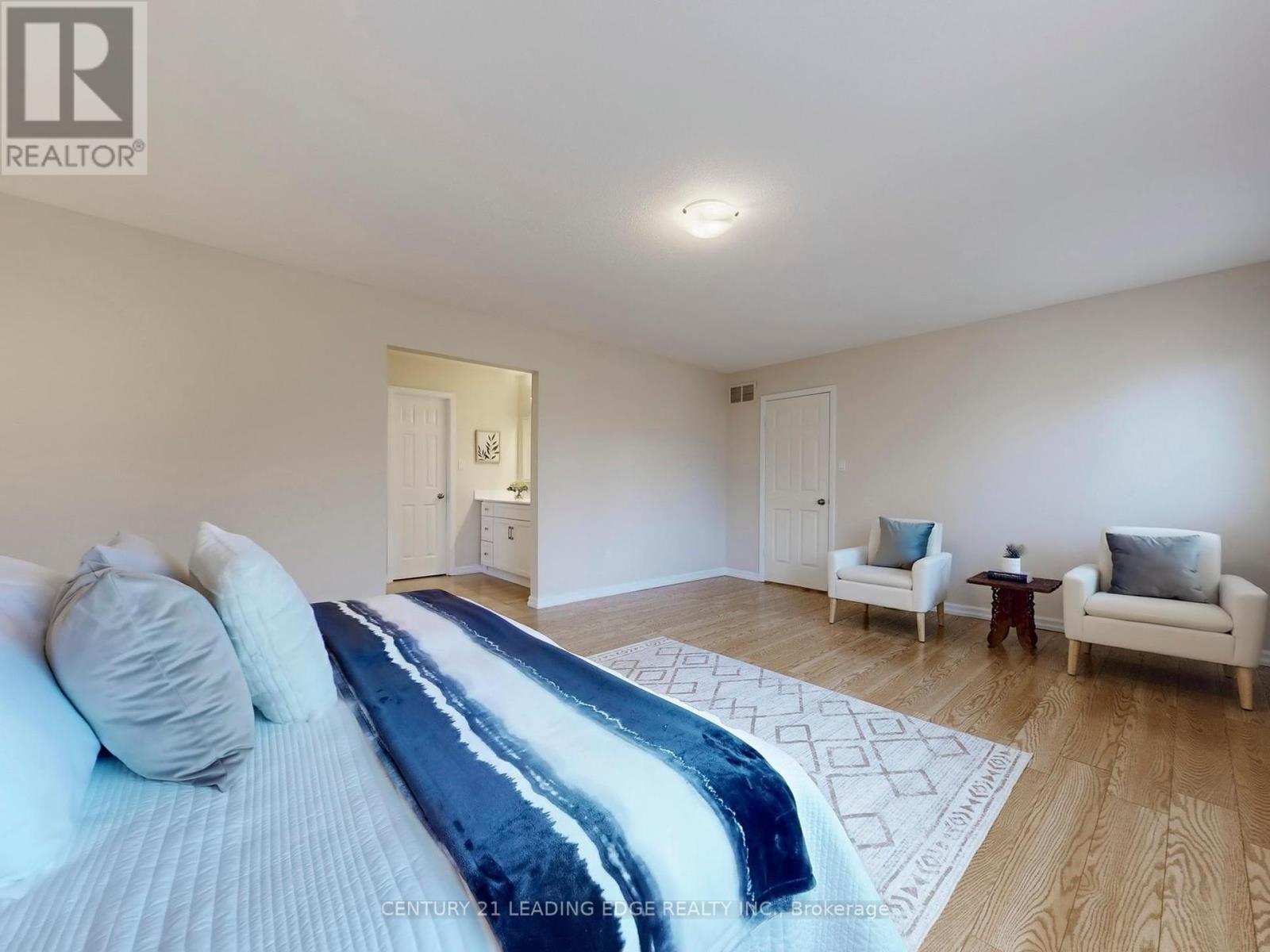 547 Village Parkway, Markham, Ontario  L3R 4K7 - Photo 22 - N12294924