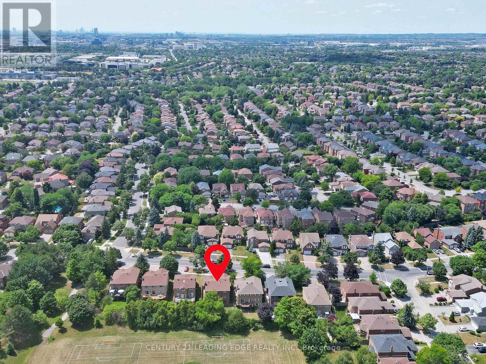 547 Village Parkway, Markham, Ontario  L3R 4K7 - Photo 38 - N12294924