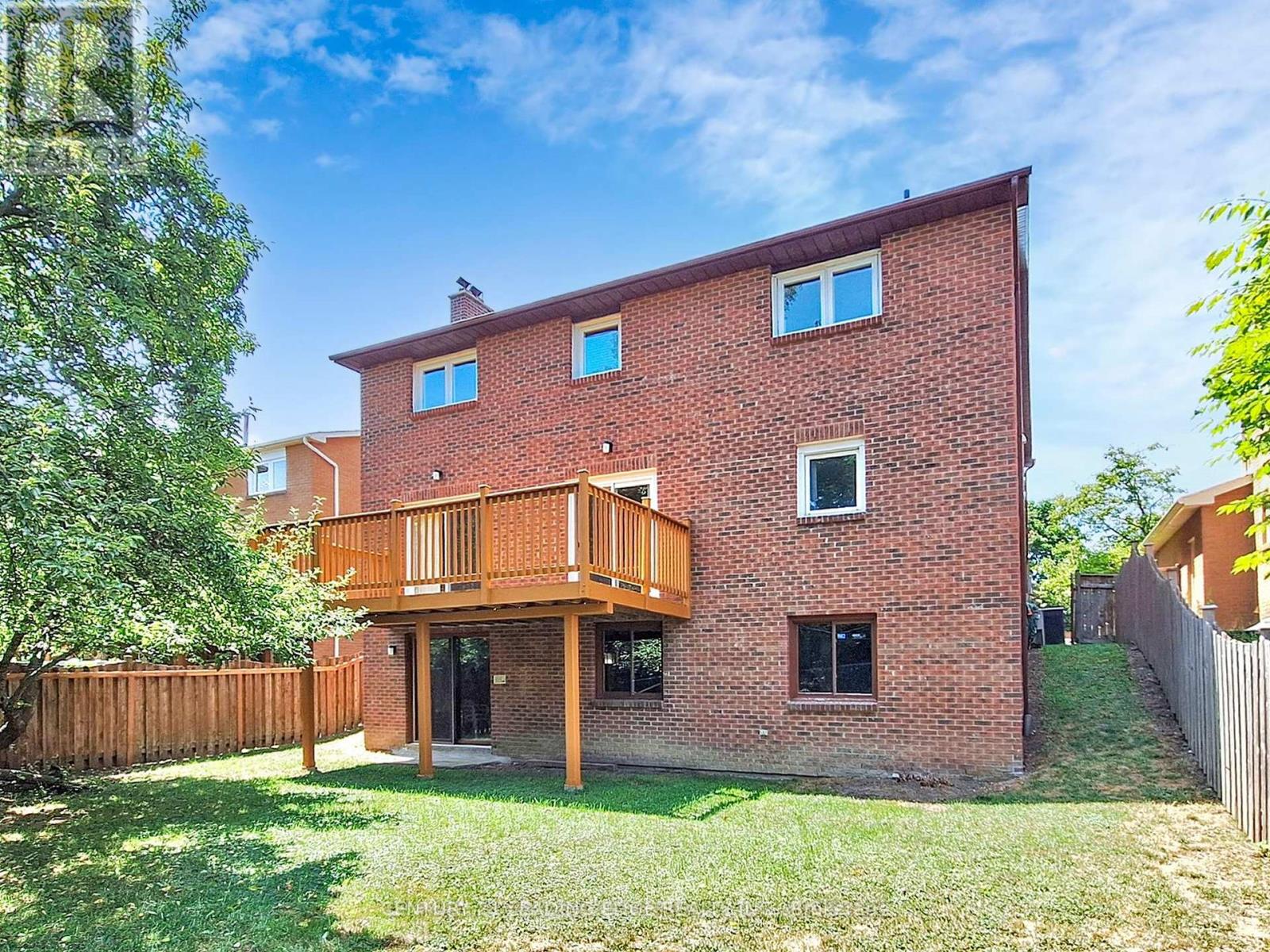 547 Village Parkway, Markham, Ontario  L3R 4K7 - Photo 33 - N12294924