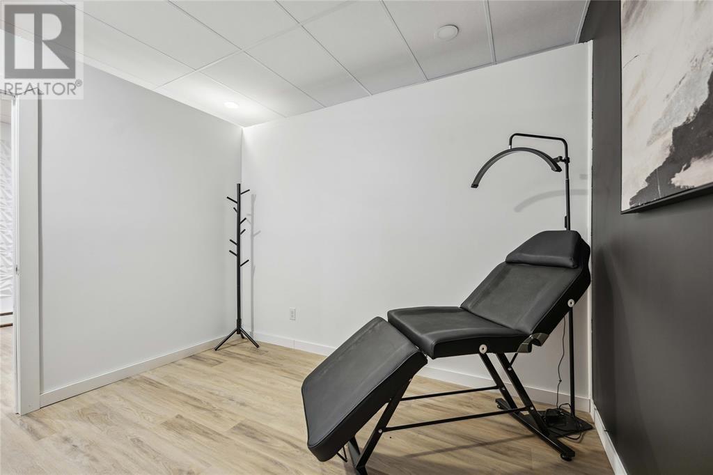 210 Front Street Unit# 3, Sarnia, Ontario  N7T 7H2 - Photo 11 - 25018333