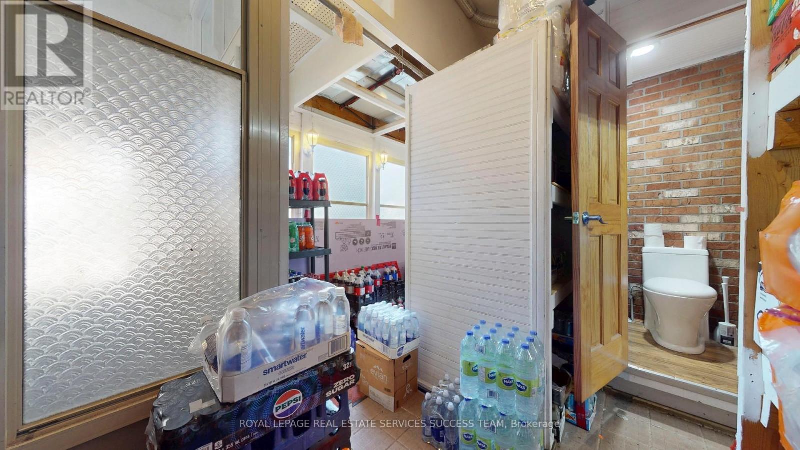 404 Woodfield Road, Toronto (Greenwood-Coxwell), Ontario  M4L 2X1 - Photo 34 - E12290075