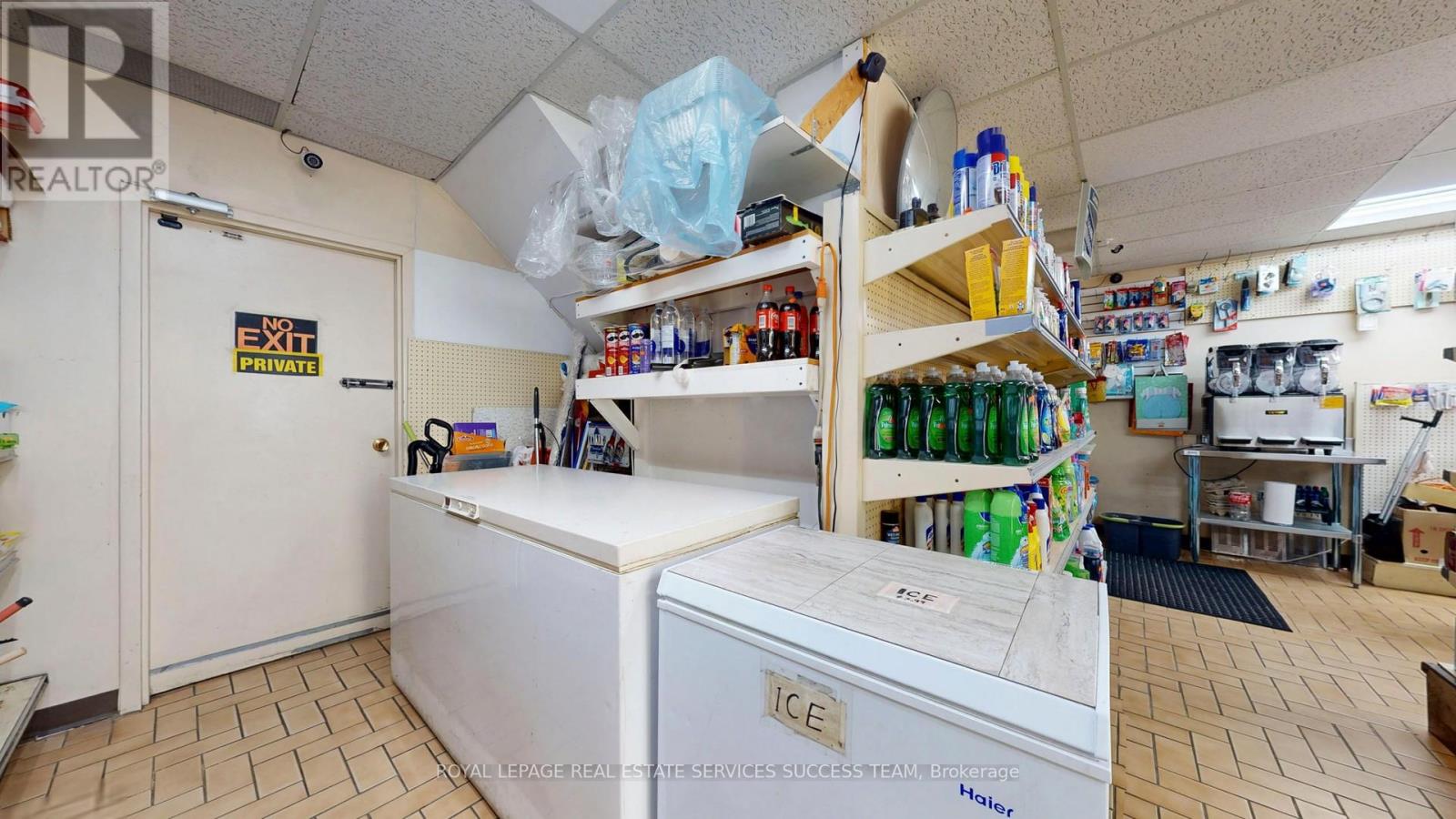 404 Woodfield Road, Toronto (Greenwood-Coxwell), Ontario  M4L 2X1 - Photo 25 - E12290075