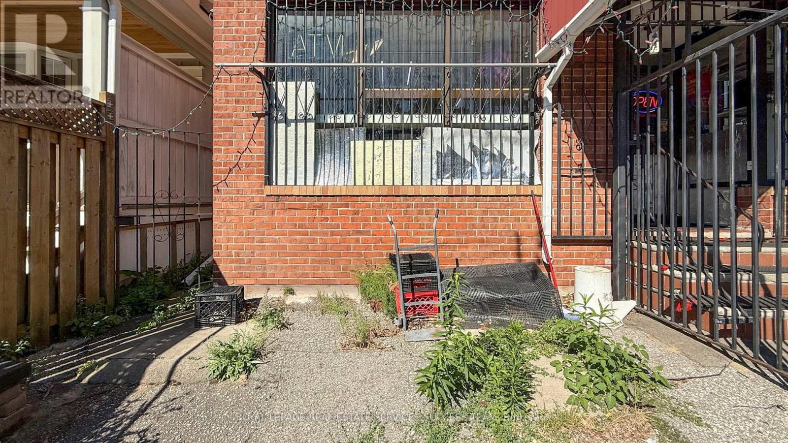 Property at 404 WOODFIELD ROAD image 3