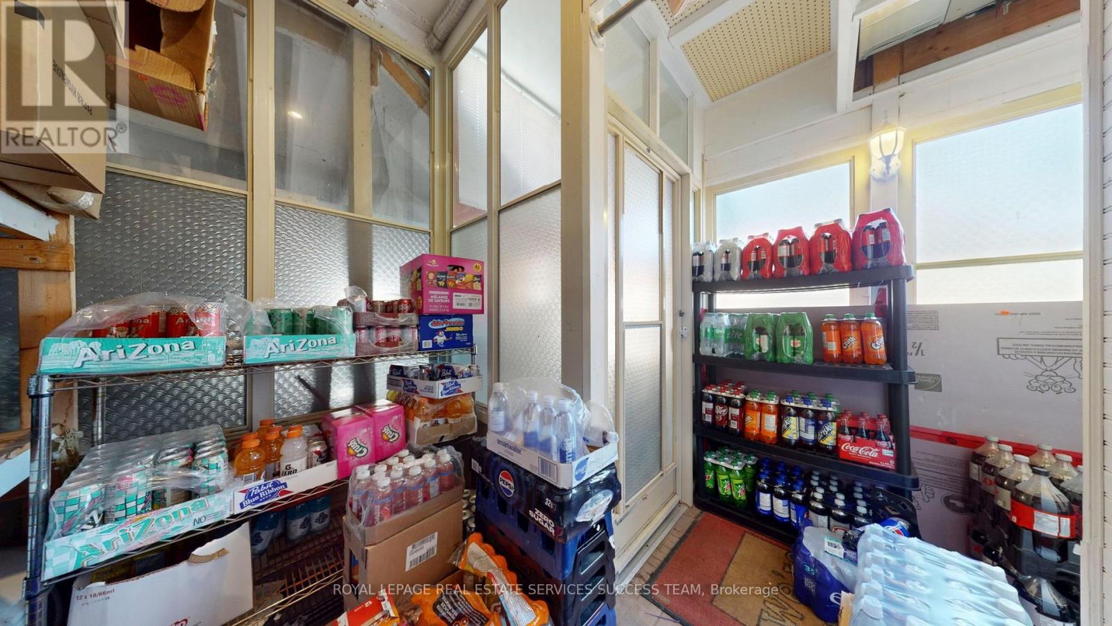 404 Woodfield Road, Toronto (Greenwood-Coxwell), Ontario  M4L 2X1 - Photo 33 - E12290075