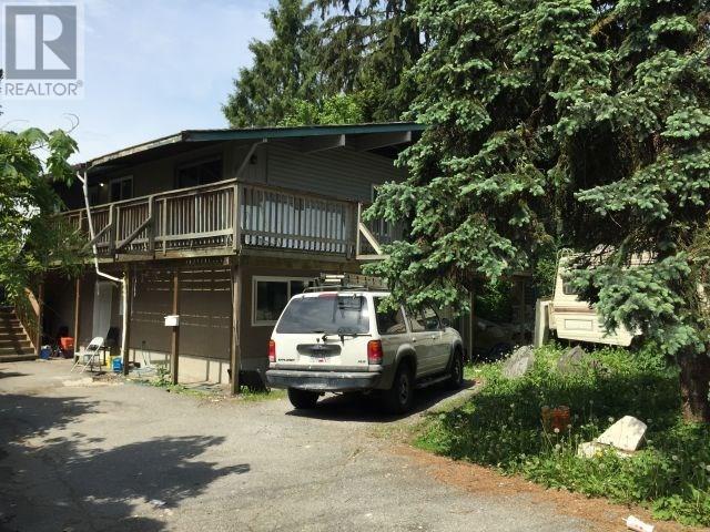 3591 Woodland Drive, Port Coquitlam, British Columbia  V3B 4R5 - Photo 2 - R3024901