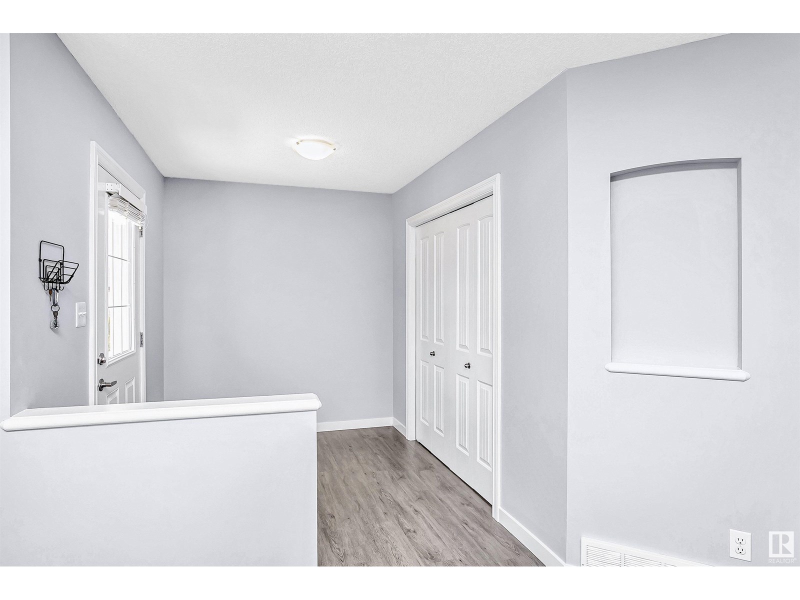 Property at 1130 37A AV NW image 3