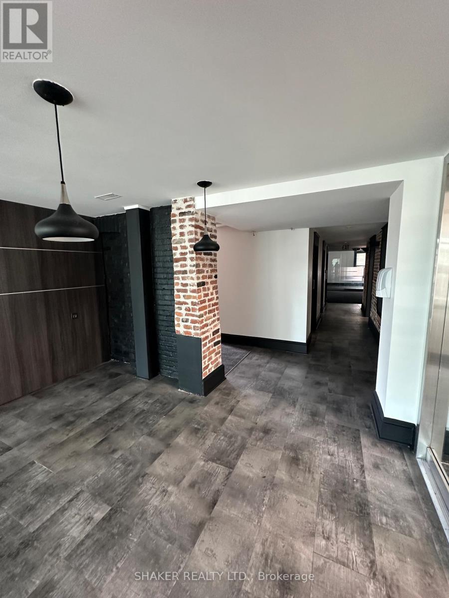 110 Clarence Street, Ottawa, Ontario  K1N 5P6 - Photo 4 - X12296143