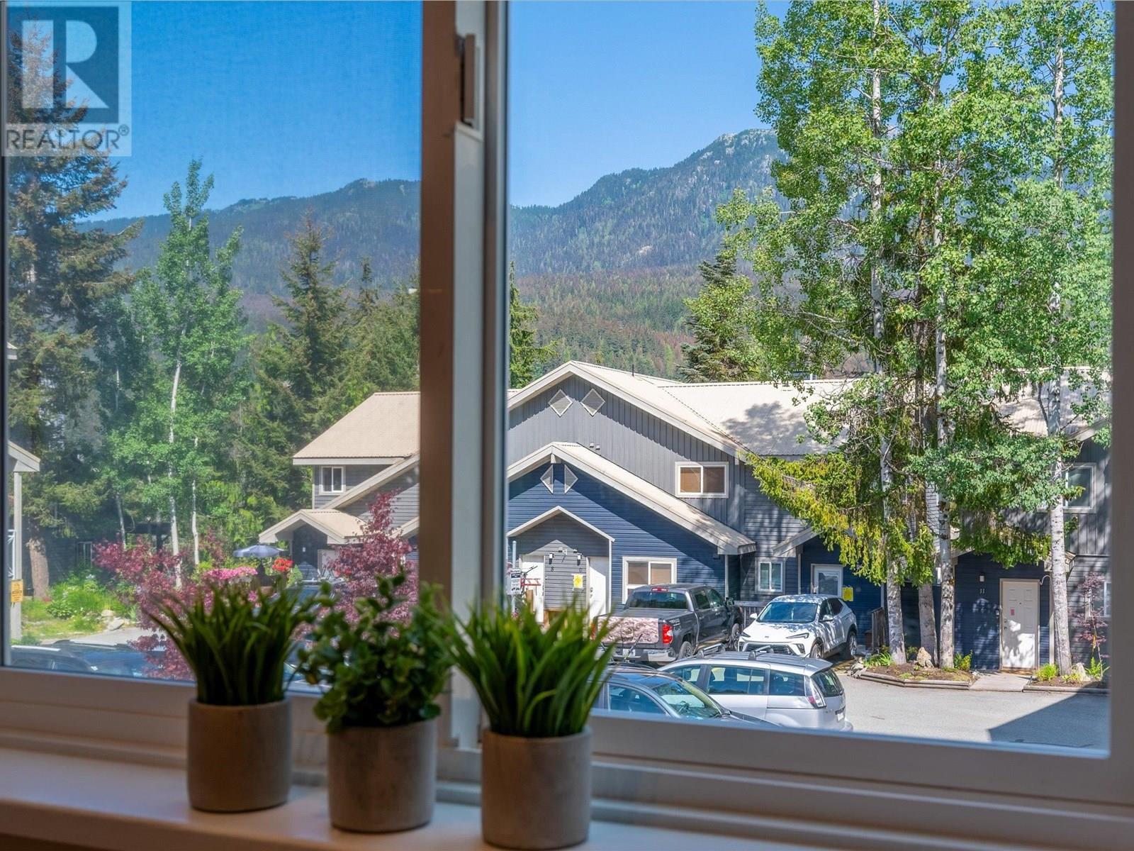 26 2211 Marmot Place, Whistler, British Columbia  V8E 0M6 - Photo 11 - R3028780