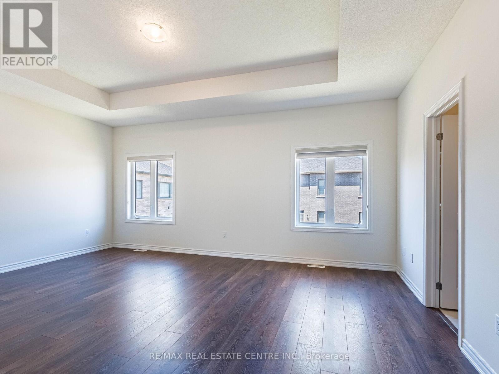 20 Fuller Street, Brampton, Ontario  L6X 5S3 - Photo 25 - W12296146