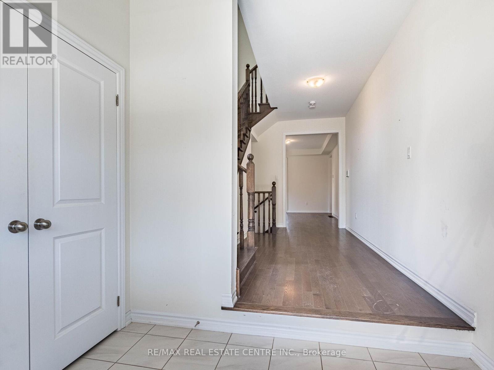 Property at 20 FULLER STREET image 4