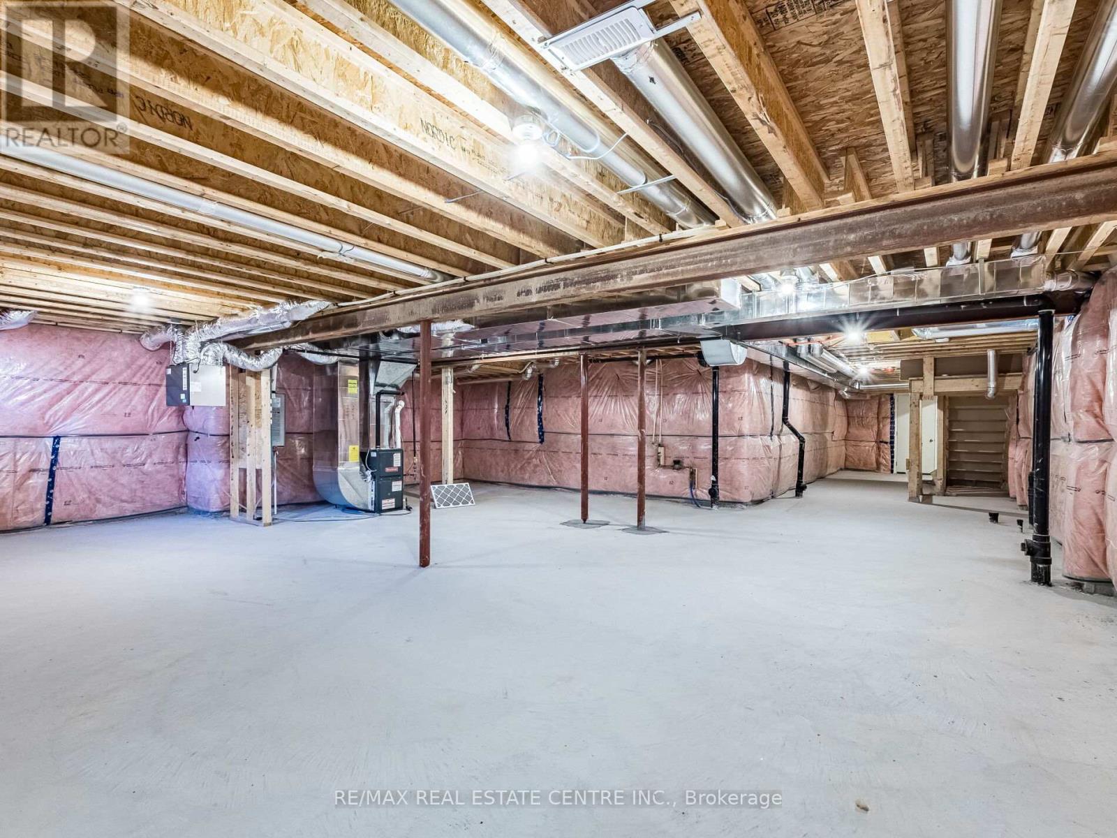 20 Fuller Street, Brampton, Ontario  L6X 5S3 - Photo 45 - W12296146