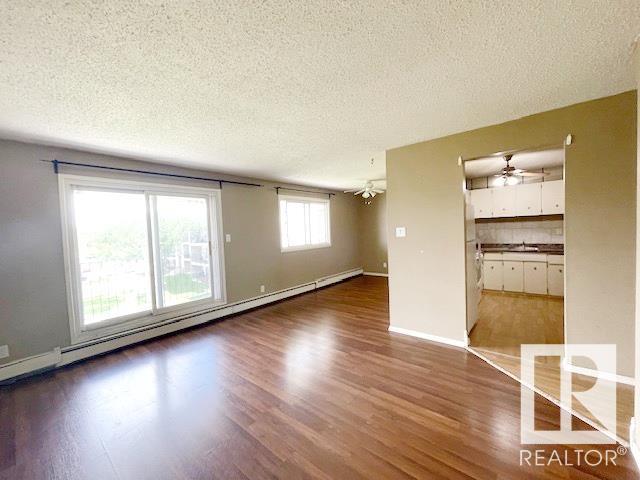 Property at #5 3803 76 ST NW image 2