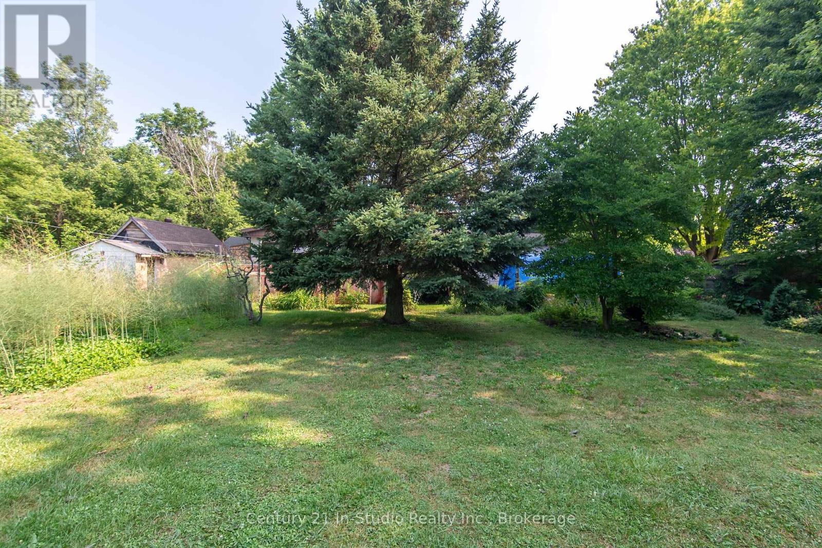 3 Gladstone Street, Huron-Kinloss, Ontario  N0G 2R0 - Photo 43 - X12289375