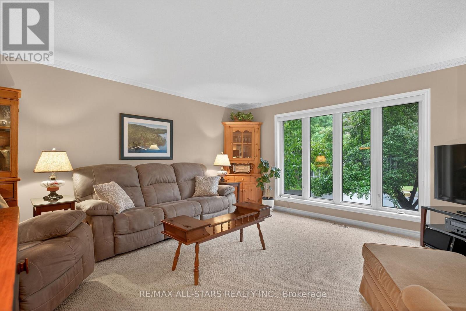 Property at 78 MEADOW HEIGHTS DRIVE image 4