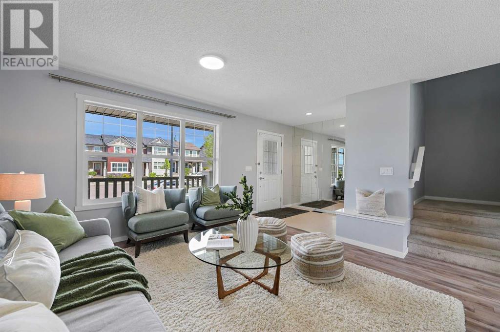 Property at 38 Evansridge Link NW image 5